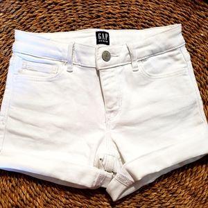 Gap KIDS New white shorts